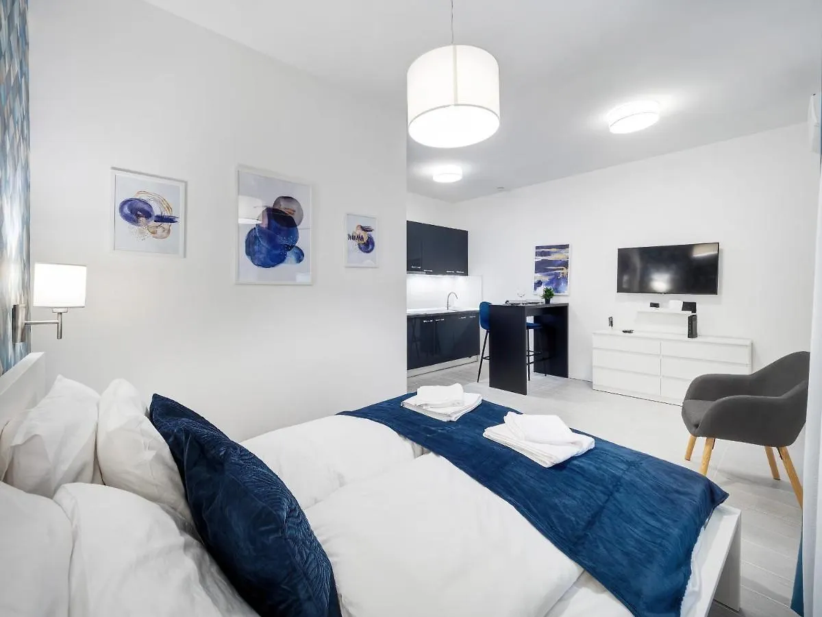 Central And New Apartment With Ac Budapest