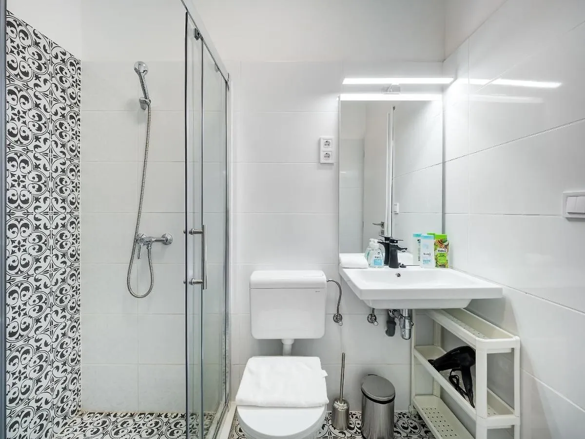 Central And New Apartment With Ac Budapest